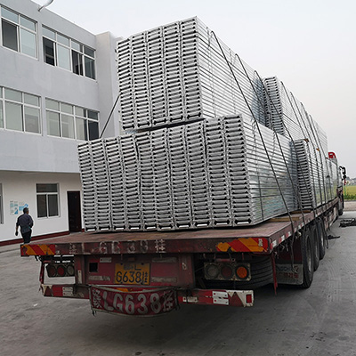1715757136126259.jpg 廣東陽江核電工地發貨車.jpg