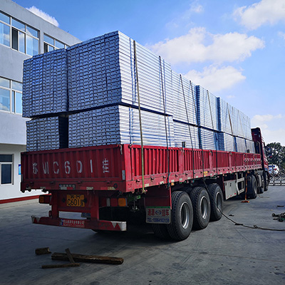 1715757147134741.jpg 浙江海鹽核電工地發貨車.jpg